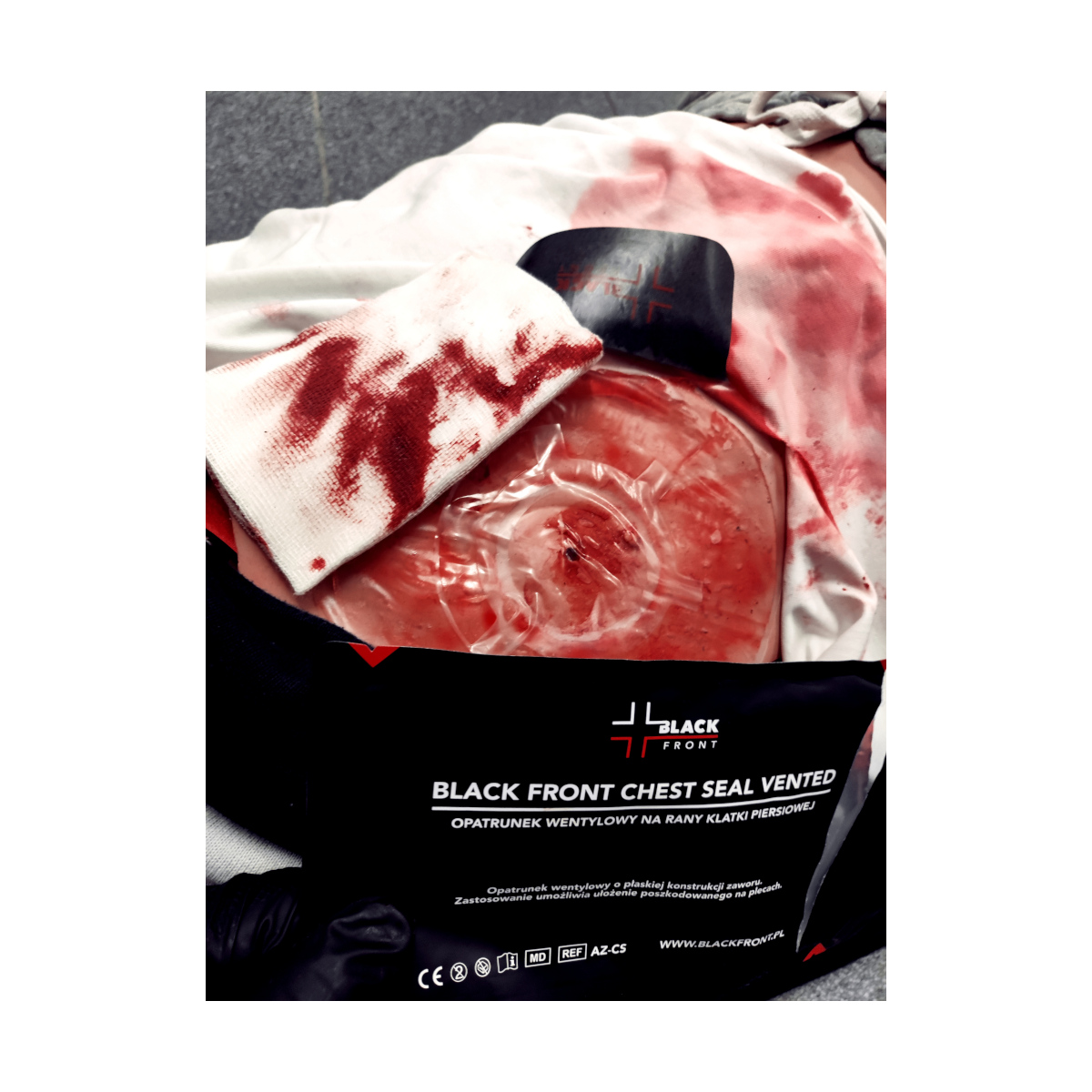 Opatrunek wentylowy Black Front Chest Seal