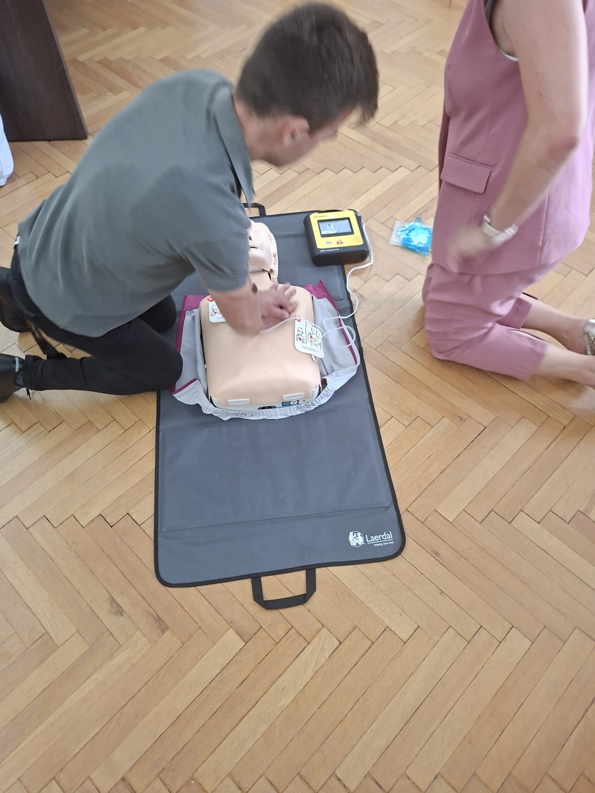 Szkolenie BLS AED - AED